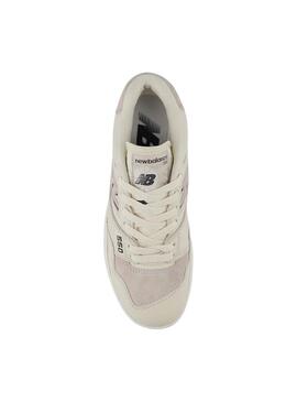 Zapatillas New Balance 550 beige y blanco para hombre