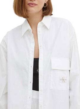 Camisa Calvin Klein Jeans Utility blanco para mujer