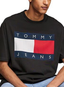 Camiseta Tommy Jeans Big Flag negro para hombre