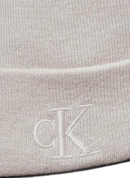 Gorro Calvin Klein Jeans Monogram beige para mujer