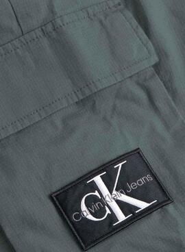 Pantalón cargo Calvin Klein Jeans washed gris para hombre