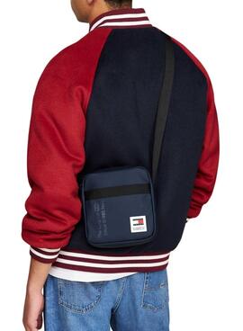 Bolso Tommy Jeans Essential Crossover Reporter azul marino para hombre