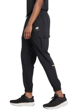 Pantalón New Balance Athletic Performance negro para hombre