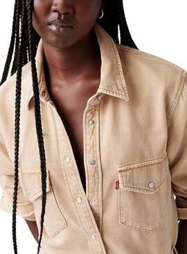 Camisa Levis Western beige para mujer