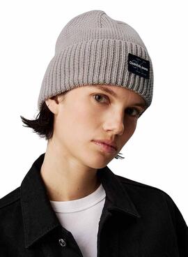 Gorro Calvin Klein Jeans Mono Logo gris para mujer