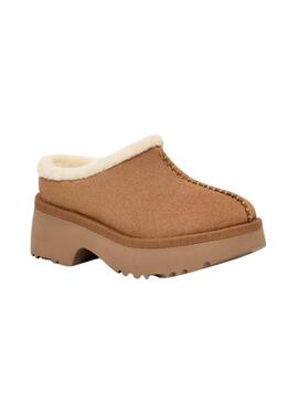 Zuecos UGG New Heights camel para mujer