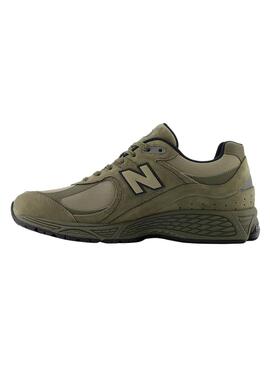 Zapatillas New Balance 2002R verde para hombre