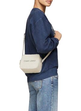 Bolso Tommy Jeans bandolera Sherpa beige para mujer