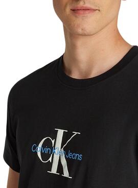 Camiseta Calvin Klein Jeans Distressed negro para hombre