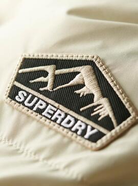 Cazadora Superdry acolchada beige para mujer