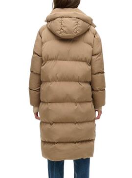 Abrigo Superdry Puffer tostado para mujer