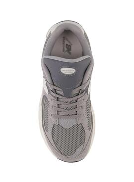 Zapatillas New Balance 2002 Gris kids