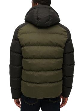 Chaqueta acolchada Superdry con capucha y bloques de color Sport verde para hombre