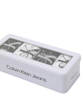 Caja regalo 4 pares calcetines Calvin Klein logo blanco y negro para mujer