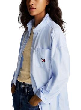 Camisa Tommy Jeans Badge azul para mujer