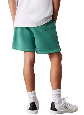 Bermudas Calvin Klein New Inst Logo verde niños