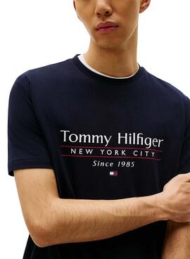 Camiseta Tommy Hilfiger Stack azul marino para hombre