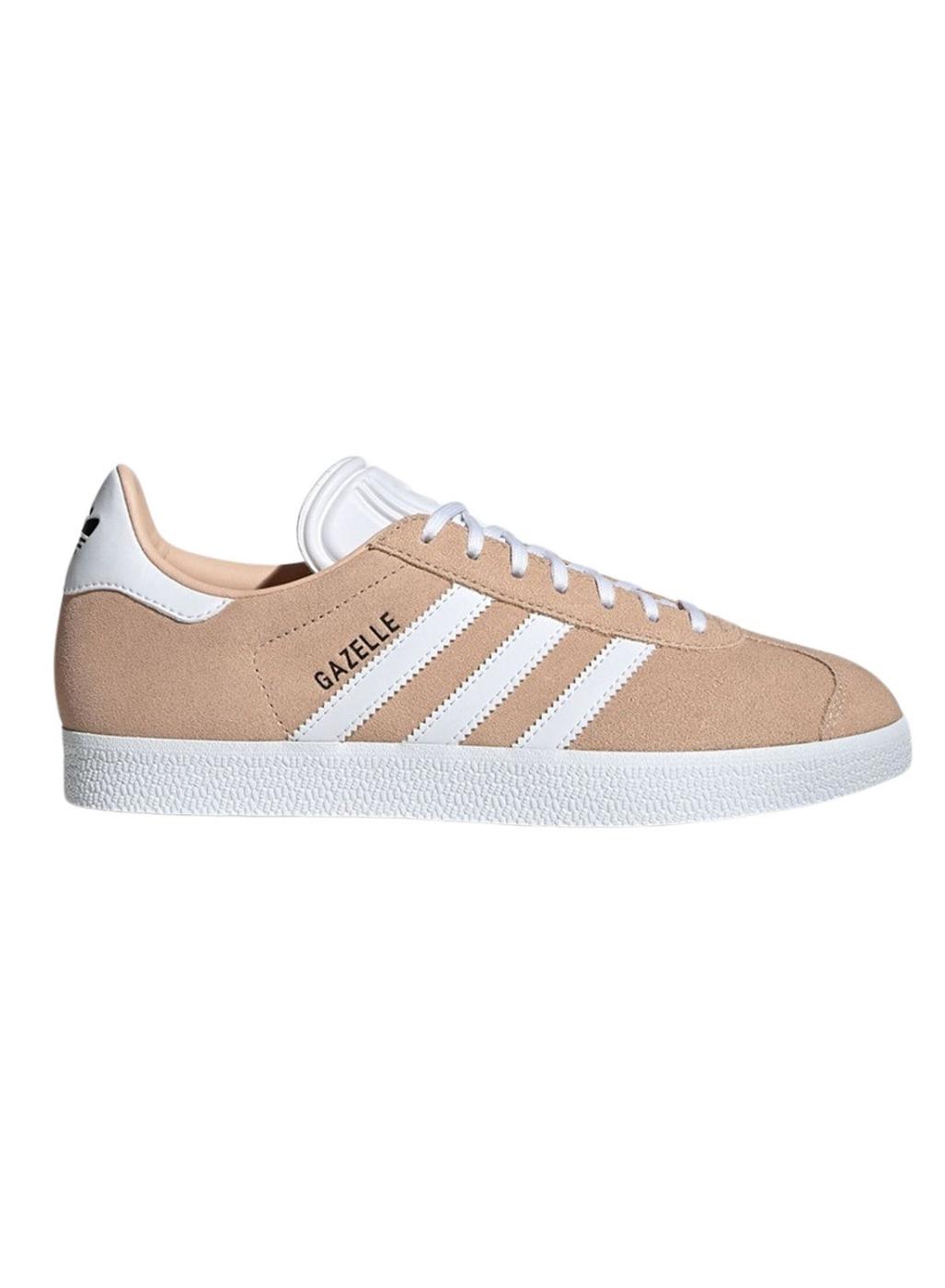 adidas gazelle silver green womens Base Tu tienda de Deportes de running, futbol, fitness, moda urbana,  outdoor, natacin, baloncesto, todo lo necesario para practicar deporte para  hombre, deporte para nios, deportes para mujer  Base